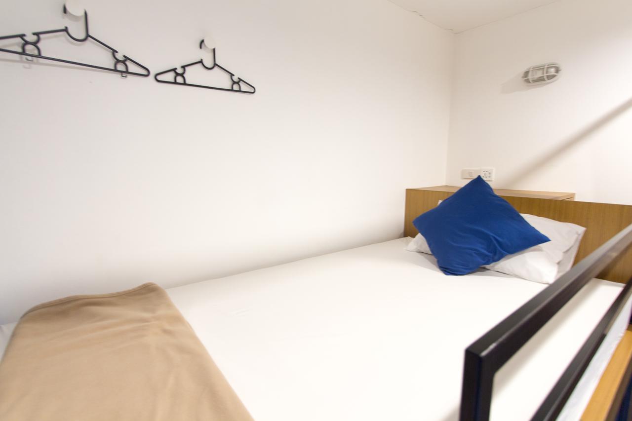 Pier 49 Hostel Bangkok Esterno foto